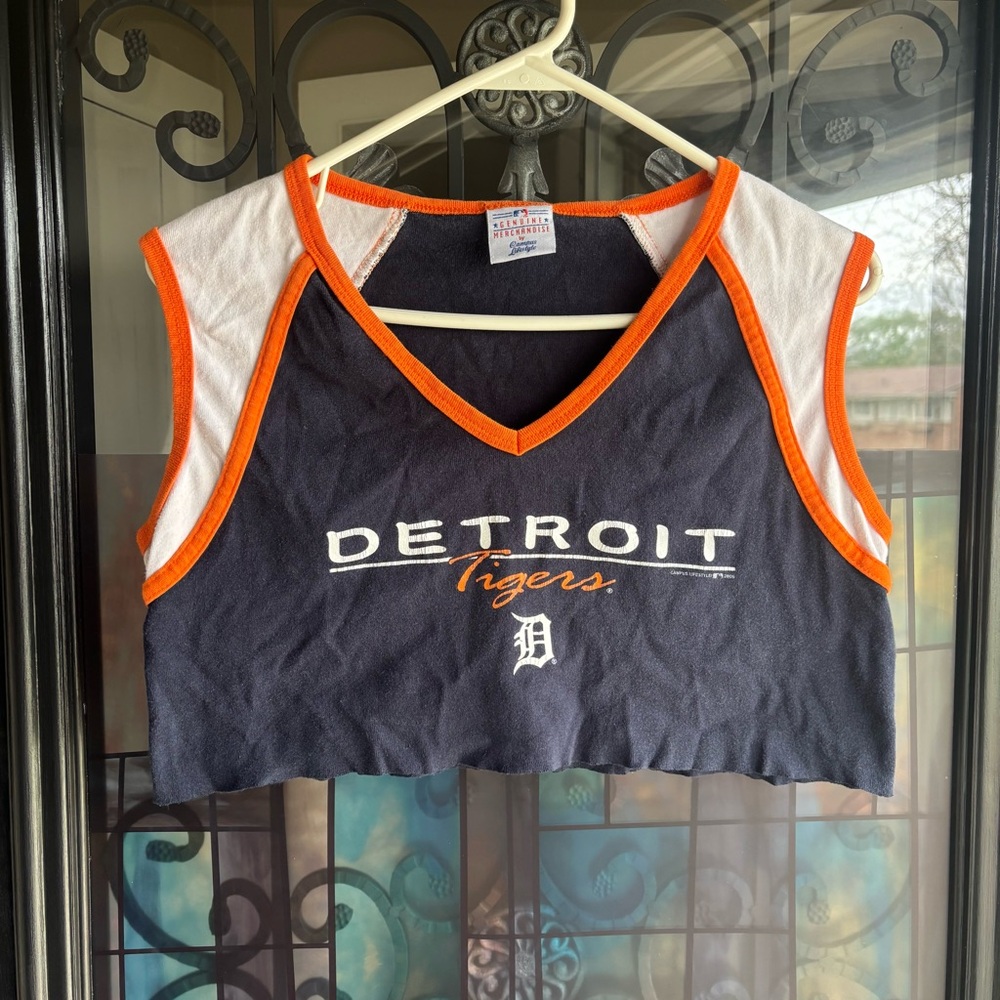 Detroit Tigers cropped tank